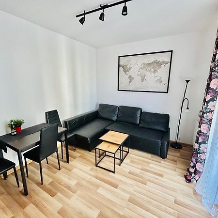 Apartament, Free Parking, Blisko Rynek-Dworzec Pkp-Pks, Sklepy Wroclaw Exterior photo